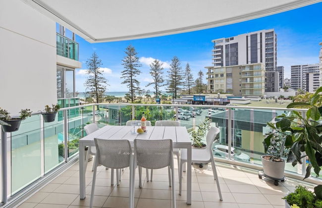 Luxury Beachfront Stay in Kirra - Photo 12