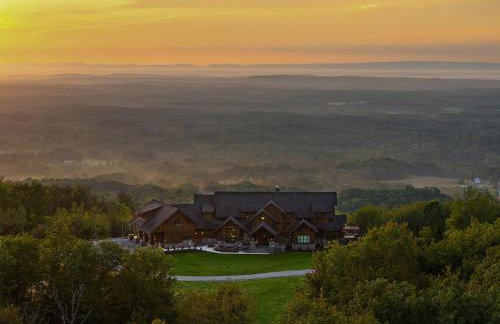 Pinnacle Pointe by Relaxtay 600 Acre Private Luxury Estate with Spa, Pool, Theater and Lake - Foto 56