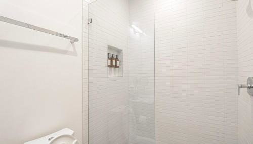 Unit 3 1Bed Room with Queen plus Sofa Bed in the Heart of DC - Foto 4