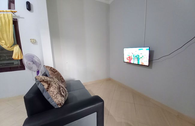 Homestay Syariah Dekat Monjali dan JCM by Simply Homy - Foto 6