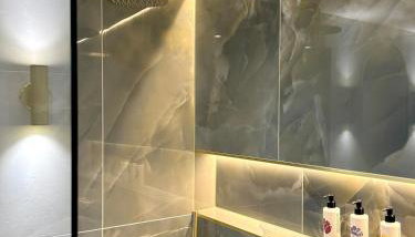 Luxury Flat in Shaftesbury by JOT STAYS - Foto 2, Shower