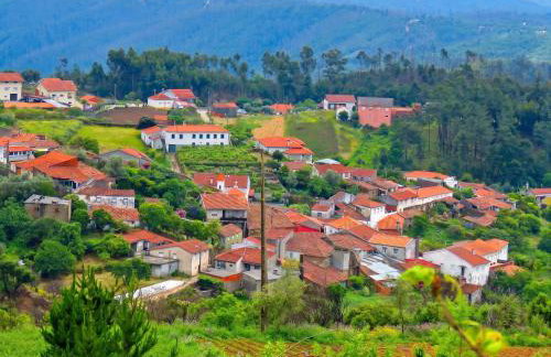 Cozy house with mountain view in Miranda do Corvo - Foto 15