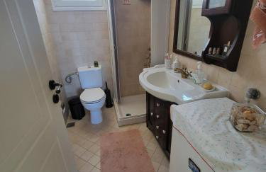 Το Μπαλκόνι της Ξανθής - Photo 9