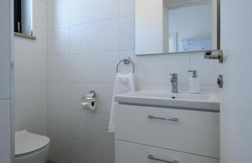 Cozy Home In Prodol With Wifi - Foto 39