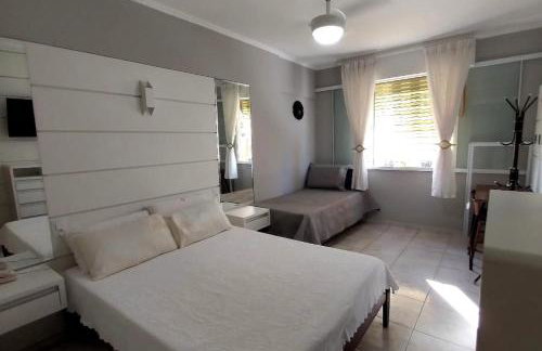 Charmoso Flat 215 Cavalinho Branco - Foto 1