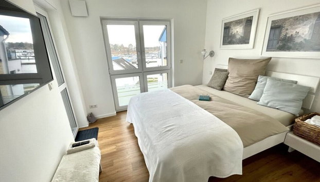 "penthouse Apartment on the Water" - Foto 2, Habitación