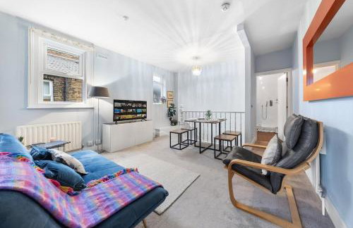 Lovely Split level 2 bedroom flat in NW London - Foto 8