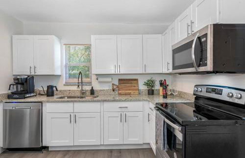 Perfect & Cozy Home in A Location - Foto 16