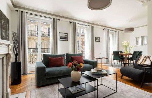 Champs Elysées Stylish Flat 2BR 6PPL - Photo 17
