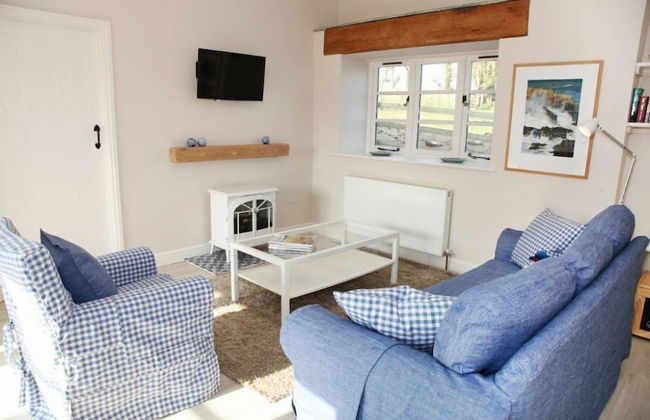 Birchill Farm Holiday Cottages - Photo 1