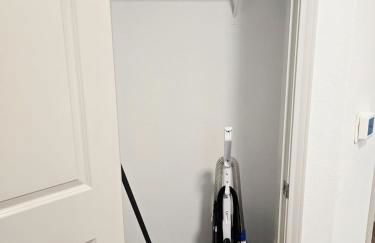 Luxury 1 BedRM Unit in Frisco Pool Gym & Workplace - Foto 38