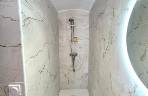 Appartement médiéval au cœur du village de Lama - Foto 13