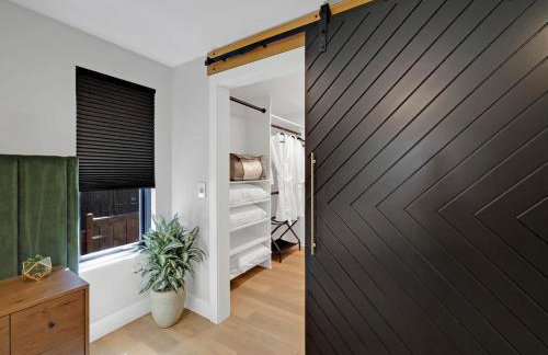 Family-Friendly Luxe Home with Sauna - mins to UO - Foto 20