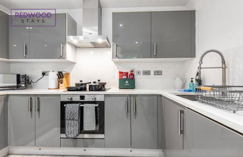 1 Bed 1 Bath, Modern Town Center Apartment, Netflix By Redwood Stays - Foto 30