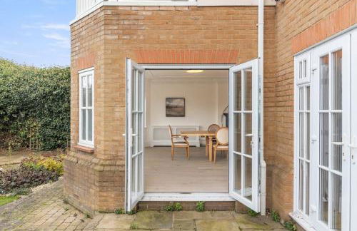 Relaxing Coastal Getaway Perfect for Families - Foto 51