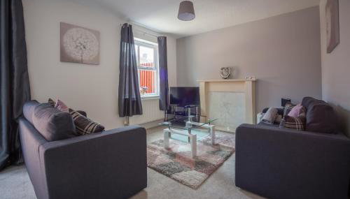Hereford - Kestrel House - 4 Bedroom House Close to City With Parking - Sleeps 7 - Suitable for Family Gatherings or Contractors With Vehicles - Hosted by RENTMYHOUSE - Foto 4