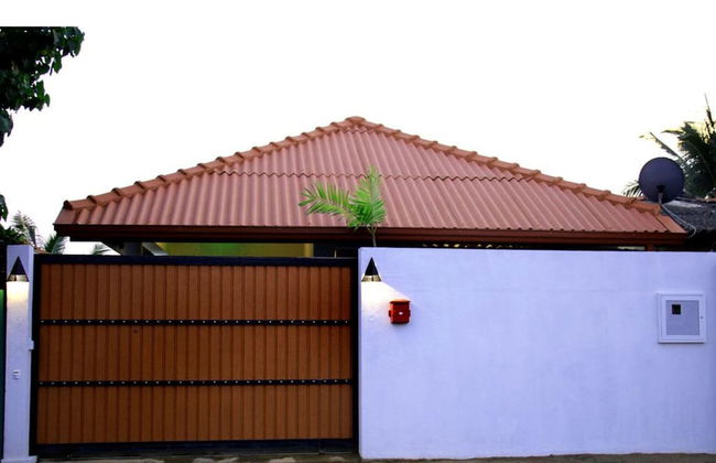 Randiya Beach Villa - Photo 20