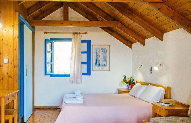 Tranquil Holiday Home in Palaiochora near Sea Beach - Foto 9