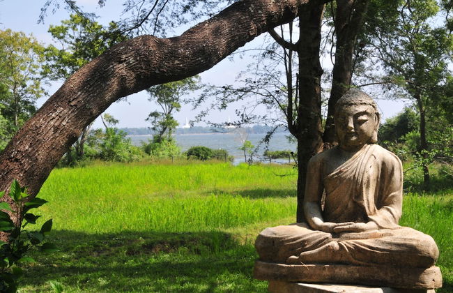 Water's Edge Anuradhapura - Foto 18