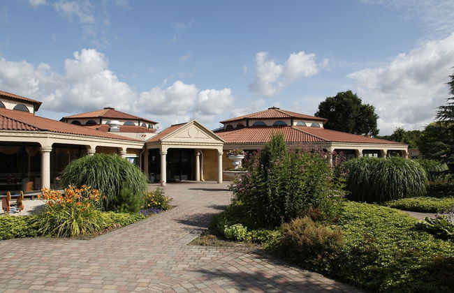 Villa in Arcen With Bath and Combi Microwave - Photo 32