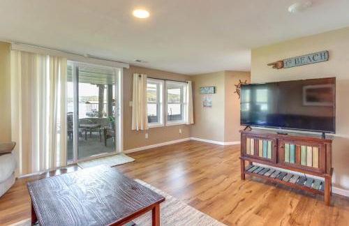 Dock and Hot Tub Lakefront Camdenton Haven! - Photo 11