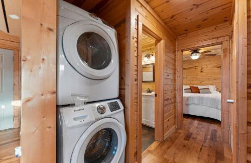 Cabin 2 Peaceful Cabin Near River with Fire Pit and Hot Tub - Foto 15