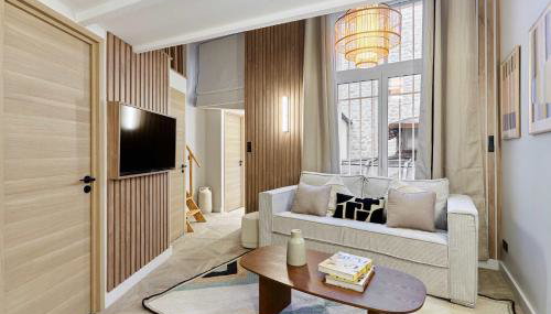 Superb 3-bedroom flat near the Moulin Rouge and Montmartre - Foto 1