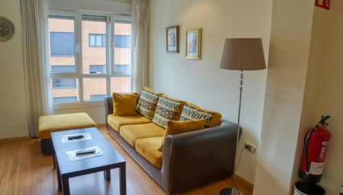 Acogedor Apartamento en Oviedo Frente al HUCA - Foto 4