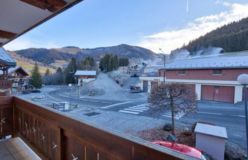 Appartement typique au pied des pistes avec balcon et parking - FR-1-505-45 - Foto 5