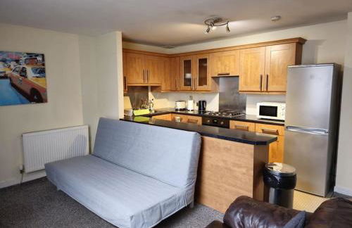 2 Bedroom Modern stylish Apt in Glasgow City Centre - Photo 21