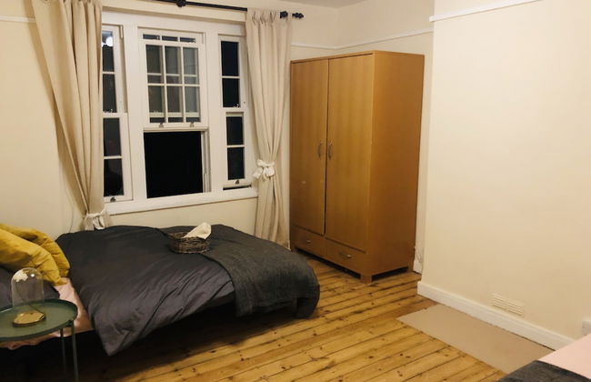 3bed apartment next to eurostar station - Foto 10