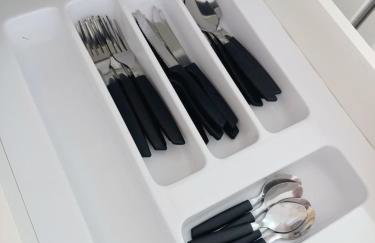 Apto Completo e Confortável Famílias e Trabalho - Foto 17