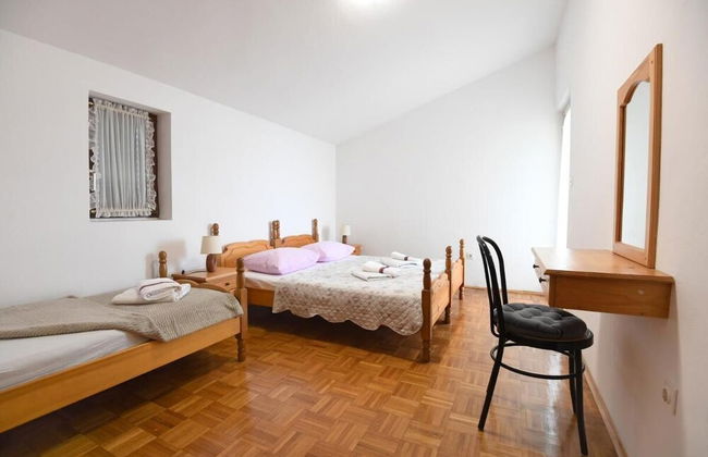 Two Bedroom sea View Apartment Primavera With Balcony - Photo 3