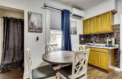 Walk to Public Transit! Pet-Friendly Lodi Apt - Foto 9