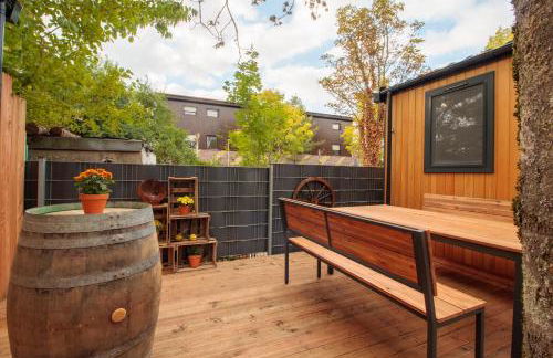 Iguana - Das Tiny Haus am Reptilienzoo Reptilium - Foto 38