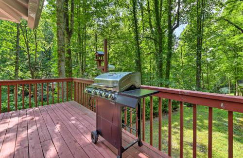 Smoky Mtn Cottage on Creek with Lanai and Forest Views - Foto 23