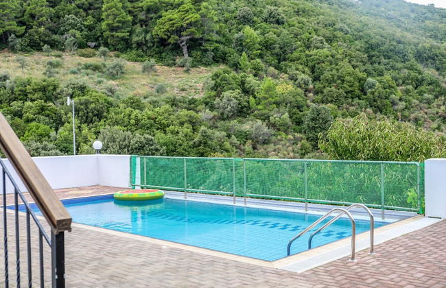 Villa Mitzelos - Photo 25