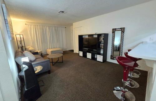 2 bed 2 bath downtown vegas near the strip - Foto 22