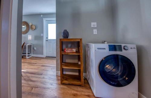 The Sunnyside Stay - Photo 24