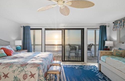 Nestled Inn Ocean Views at Kure Beach - Foto 25