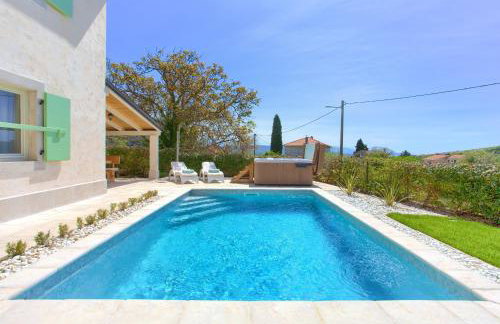 Villa Luca with pool and jacuzzi - Foto 5