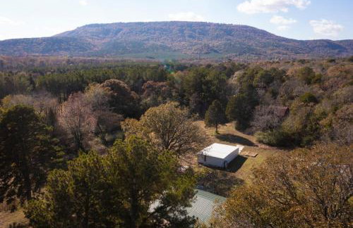 Nebo's Foot, Hiking and Biking Escape with Game Shed - Foto 11