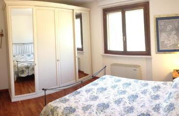 Villetta con giardino e parcheggio coperto - Foto 6