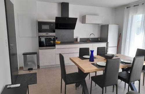 Gîte les rhododendrons Fleurs des Pyrénées - Foto 4