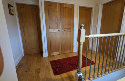 Unbeatable Llanberis Location, Detached with Parking, Snowdon Views. - Photo 33