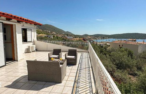 Nice Apartment In Korfos, Korinthos - Foto 13