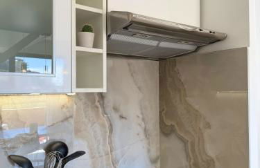 Studio de LUXE Portes de Monaco - Vue MER - Piscine - Wifi - Foto 44