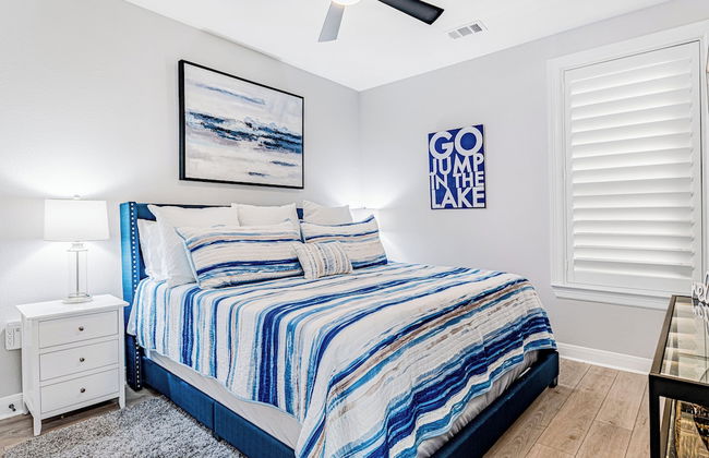 Luxury Waterfront Condo W/pool & Views! - Foto 5