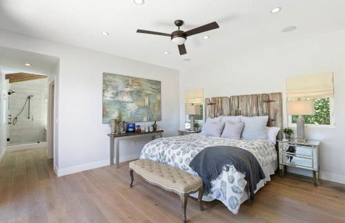 Private Wading Pool Home with Patio - Foto 34