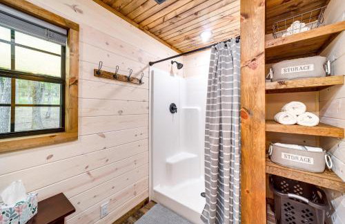 McAlester Vacation Rental with Private Hot Tub - Foto 8